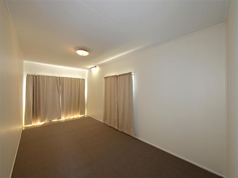 16 Olsen Street, Bundaberg East QLD 4670