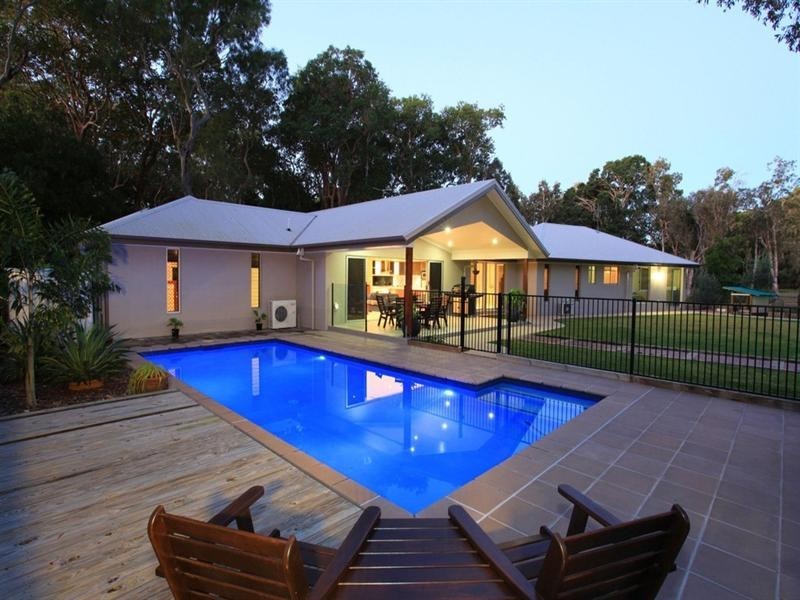 127 Sylvan Drive, Moore Park Beach QLD 4670