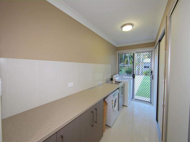 127 Sylvan Drive, Moore Park Beach QLD 4670