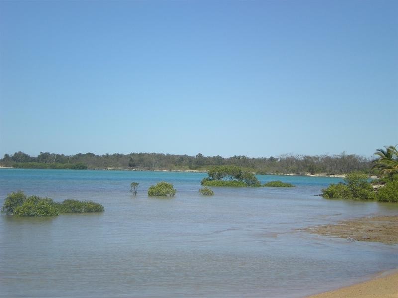 5 Margaret Court, Elliott Heads QLD 4670