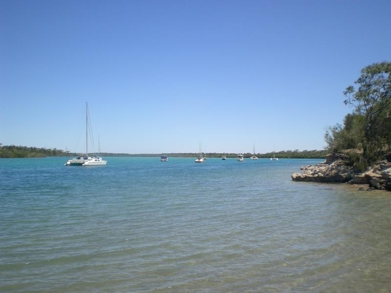 5 Margaret Court, Elliott Heads QLD 4670