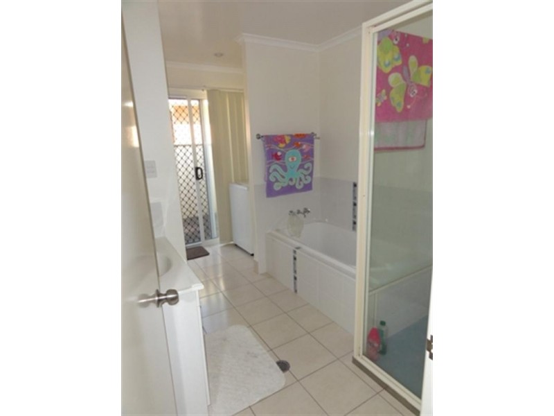 Unit 2/6 Water Street, Bundaberg South QLD 4670