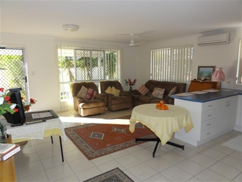 Unit 2/6 Water Street, Bundaberg South QLD 4670