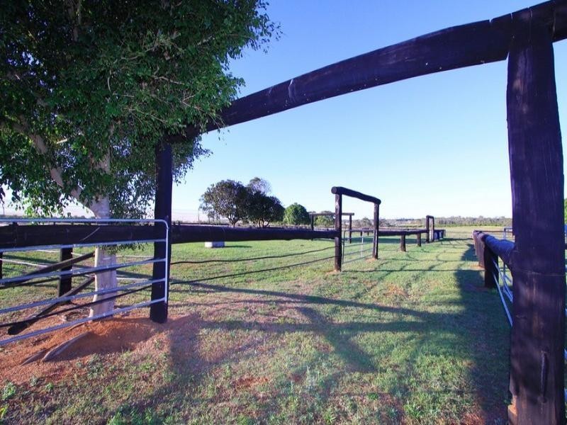 1133 Ten Mile Road, Sharon QLD 4670