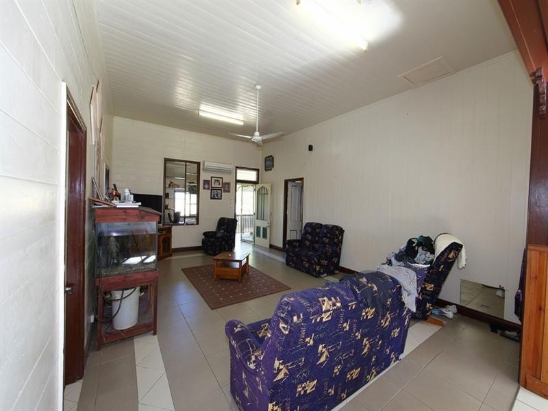 10 Lawrence Street, Bundaberg North QLD 4670