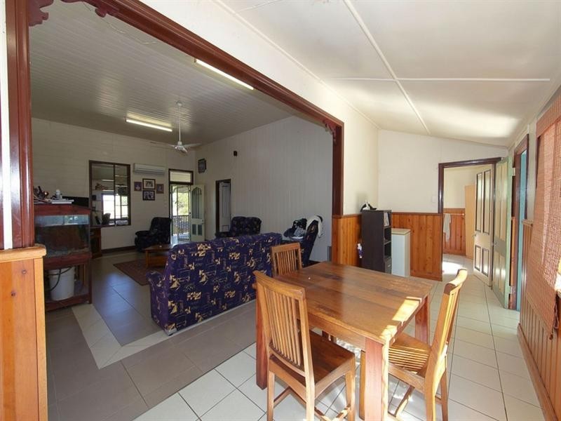 10 Lawrence Street, Bundaberg North QLD 4670