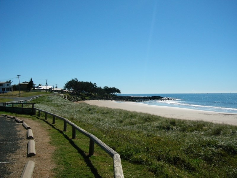 99 Shelley Street, Burnett Heads QLD 4670