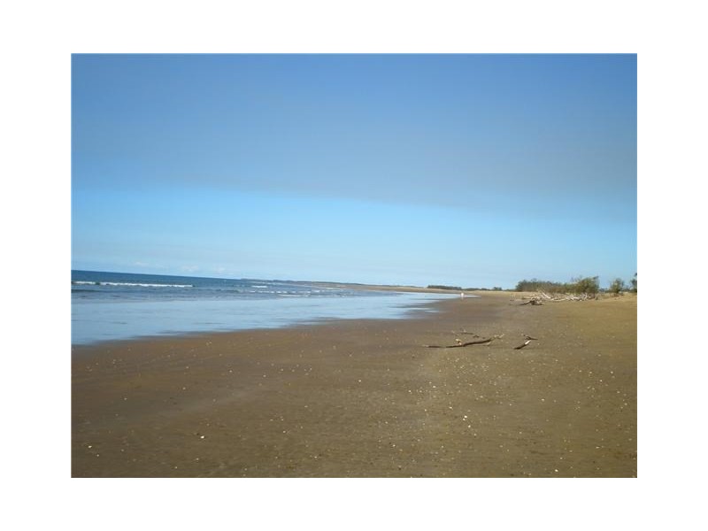 316 Sylvan Drive, Moore Park Beach QLD 4670