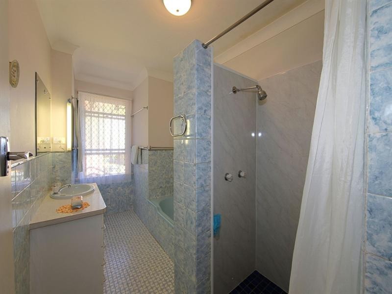 185 Targo Street, Walkervale QLD 4670