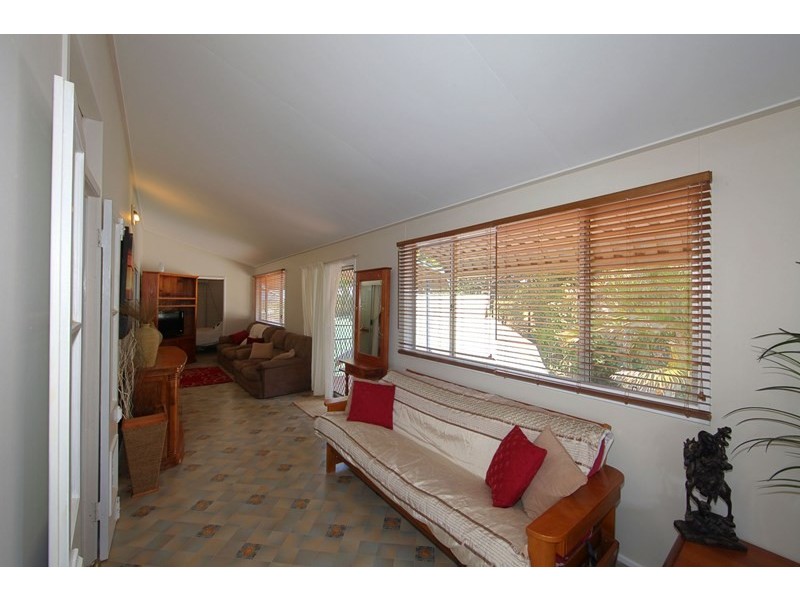 329 Hummock Road, Woongarra QLD 4670