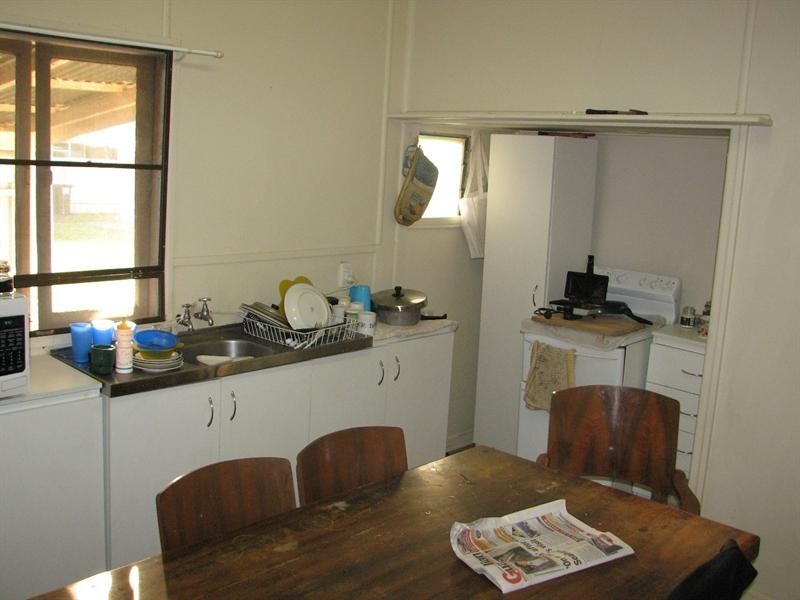 61 Alice Street, Walkervale QLD 4670