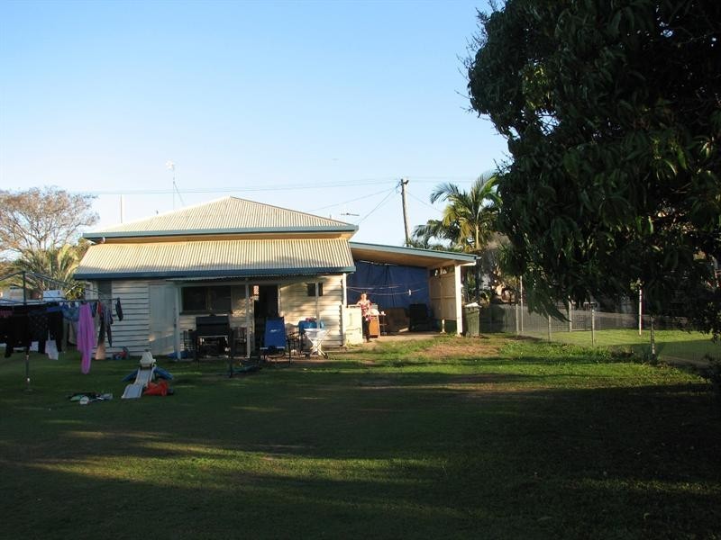 61 Alice Street, Walkervale QLD 4670