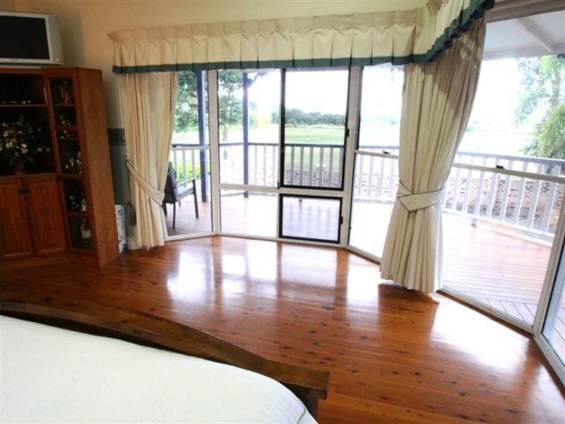 214 Sylvan Drive, Moore Park Beach QLD 4670