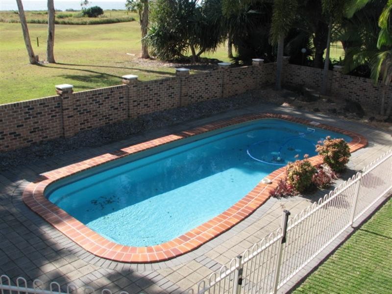 214 Sylvan Drive, Moore Park Beach QLD 4670