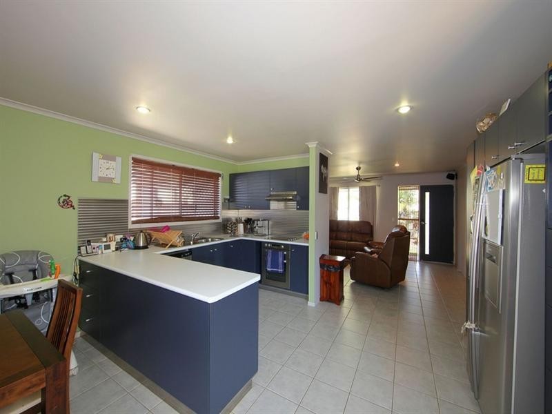 24 Jealous Road, Kalkie QLD 4670