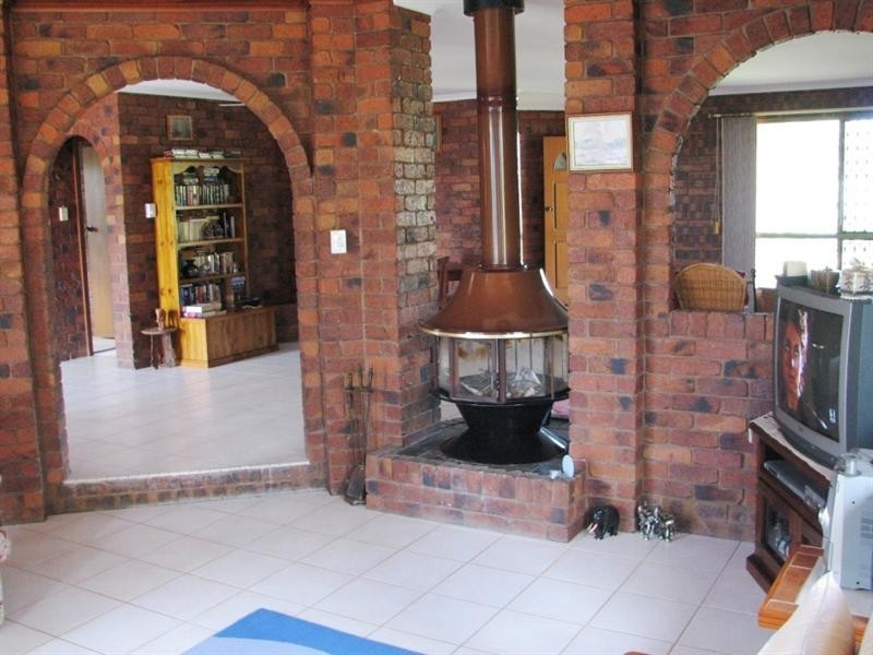17 Tysons Road, South Bingera QLD 4670