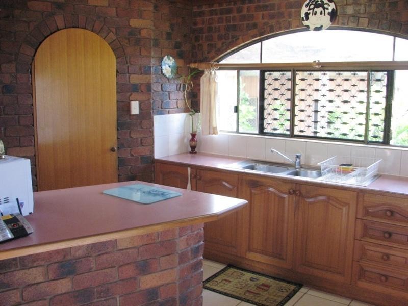 17 Tysons Road, South Bingera QLD 4670