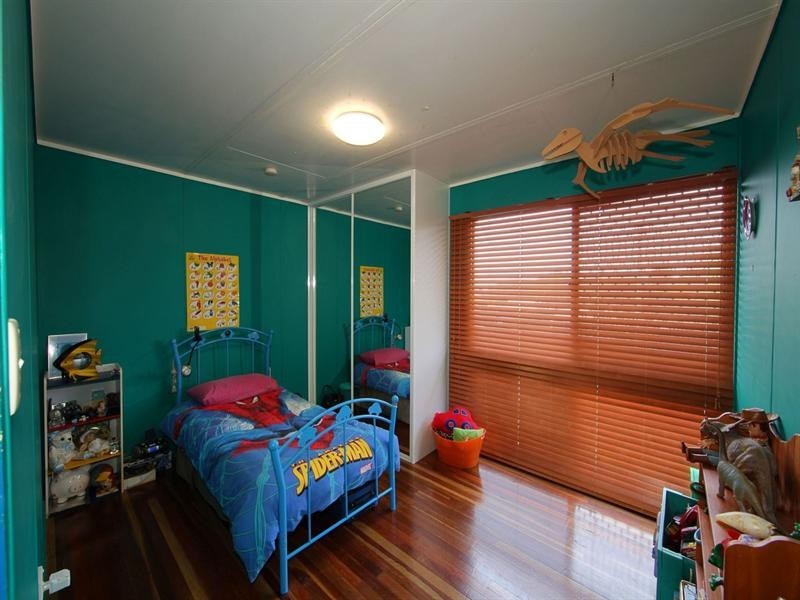 35 Cottell Street, Bundaberg North QLD 4670