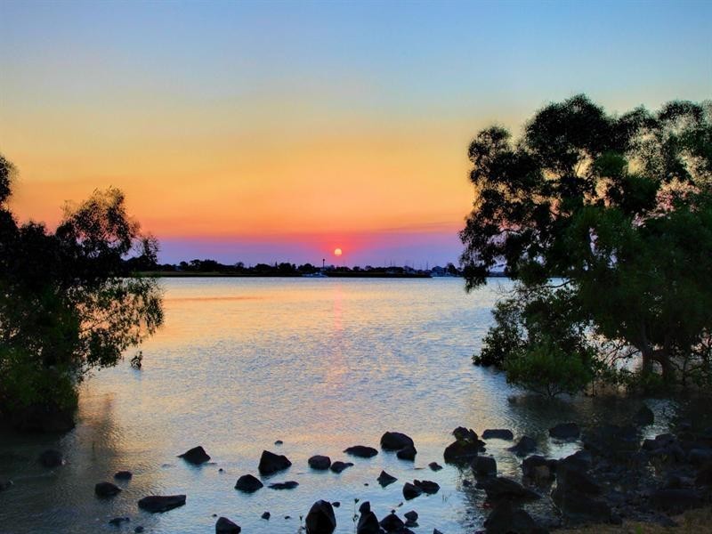 Burnett Heads QLD 4670