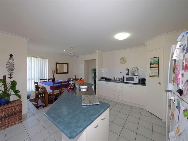 4 Jacaranda Drive, Bargara QLD 4670