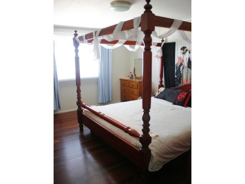 7 Peatey Street, Kepnock QLD 4670