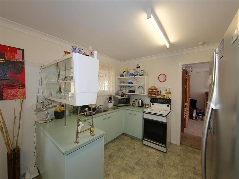 6 Parsons Street, Svensson Heights QLD 4670