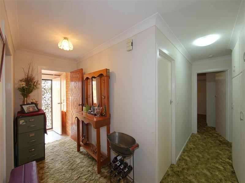 6 Parsons Street, Svensson Heights QLD 4670