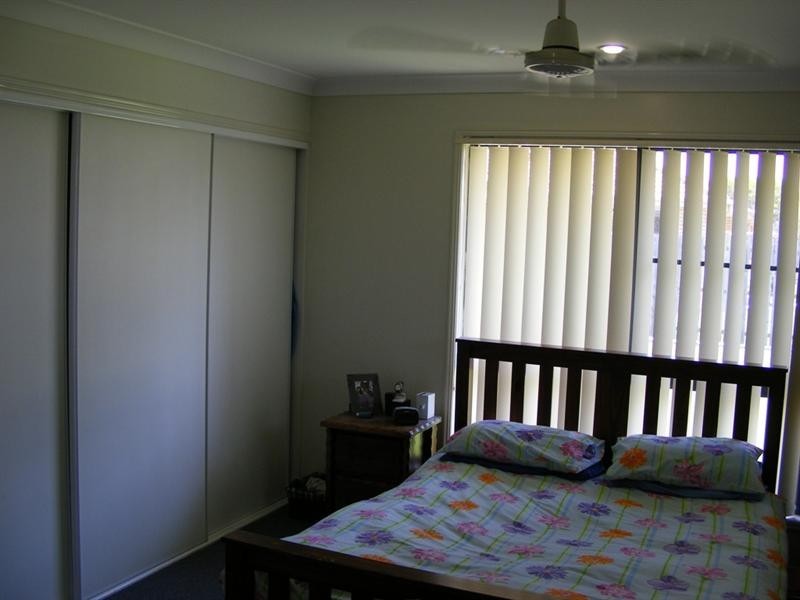 40 Paradise Avenue, Thabeban QLD 4670