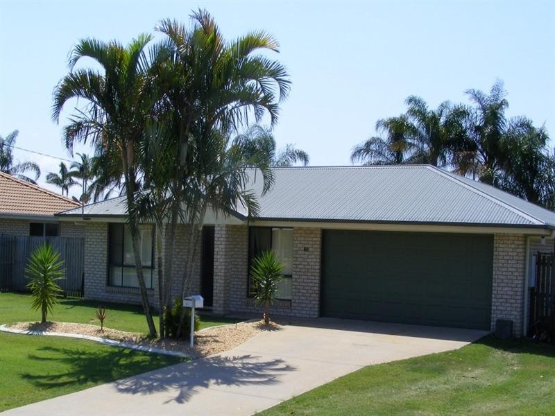 40 Paradise Avenue, Thabeban QLD 4670