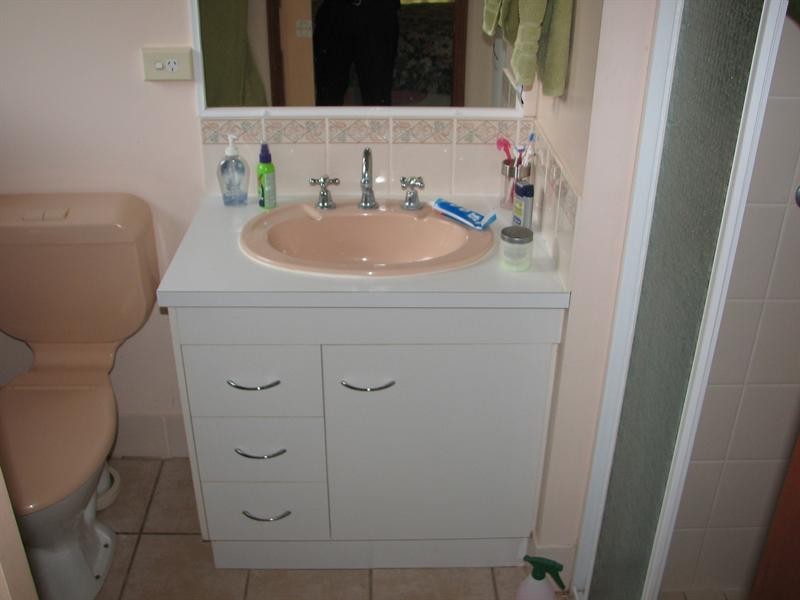 10 Frank Glibert Drive, Thabeban QLD 4670