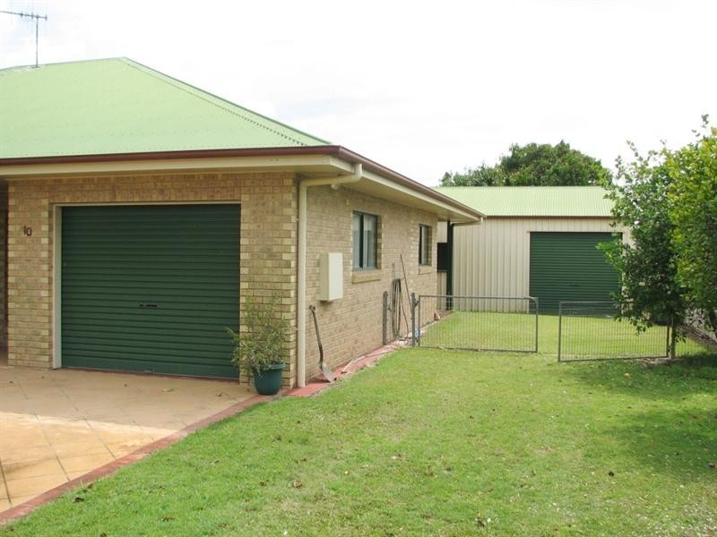 10 Frank Glibert Drive, Thabeban QLD 4670