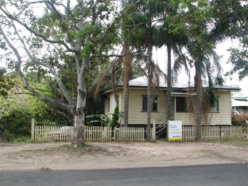 34 Hanbury Street, Bundaberg North QLD 4670