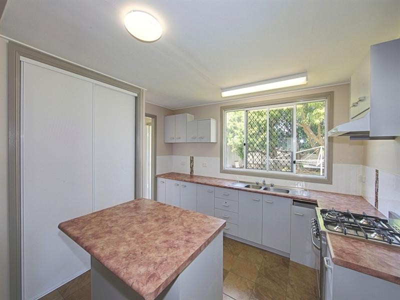 52 Kensington Street, Norville QLD 4670