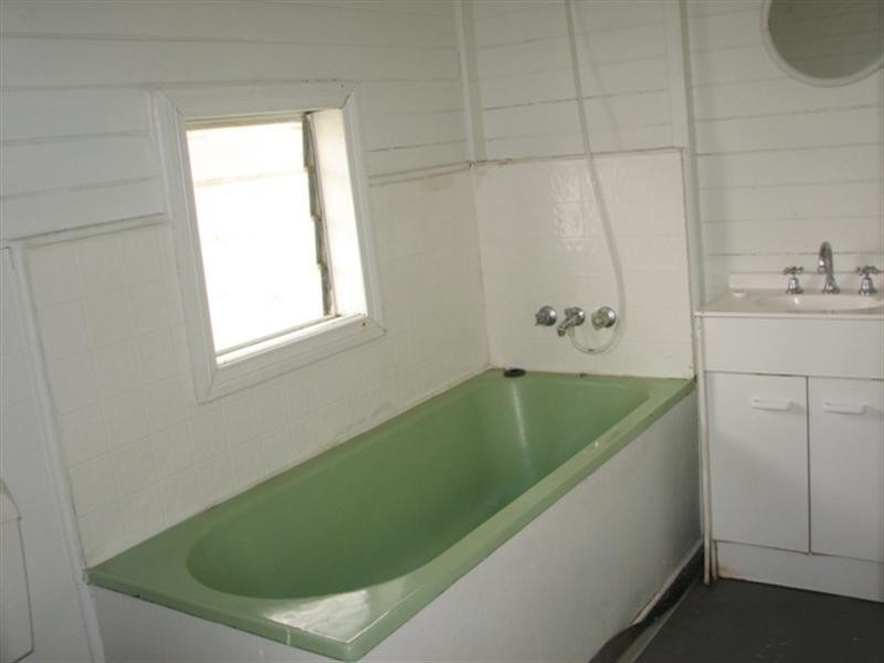 44 Perry Street, Bundaberg North QLD 4670