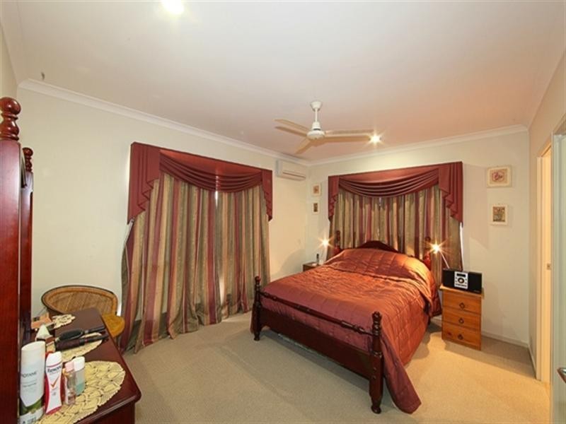 17a Lovers Walk, Thabeban QLD 4670