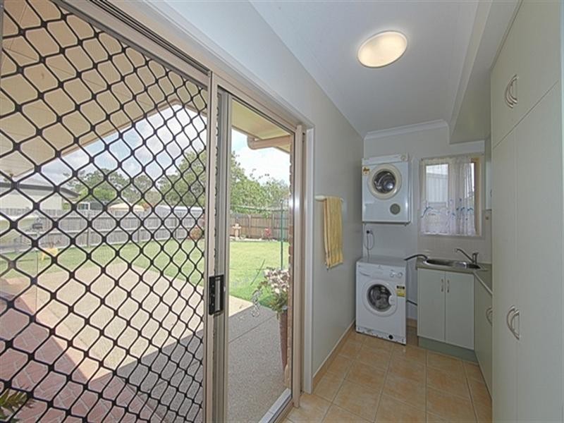 17a Lovers Walk, Thabeban QLD 4670