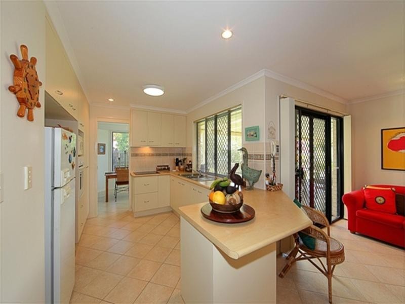 18 Fixter Avenue, Kalkie QLD 4670