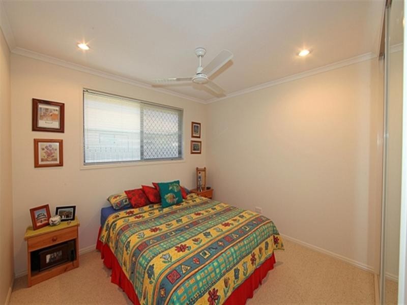 18 Fixter Avenue, Kalkie QLD 4670