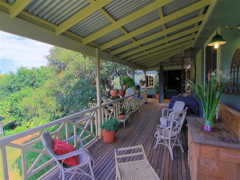 173 Bargara Road, Bundaberg East QLD 4670