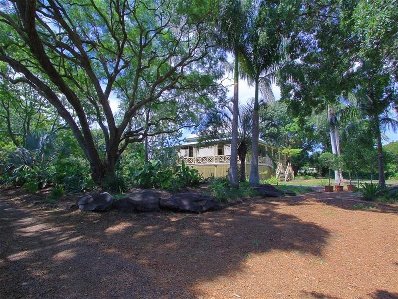 173 Bargara Road, Bundaberg East QLD 4670