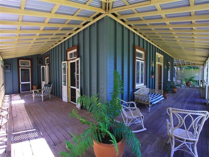 173 Bargara Road, Bundaberg East QLD 4670