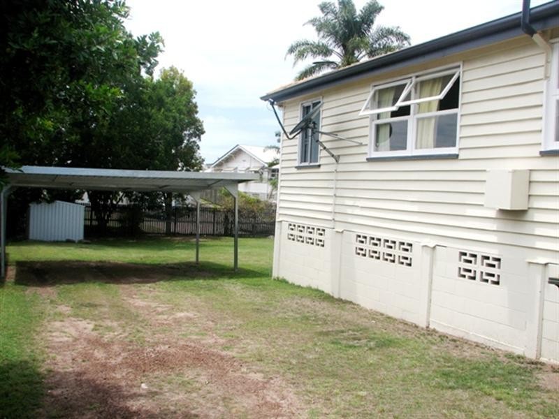 10 Rossolini Street, Bundaberg South QLD 4670