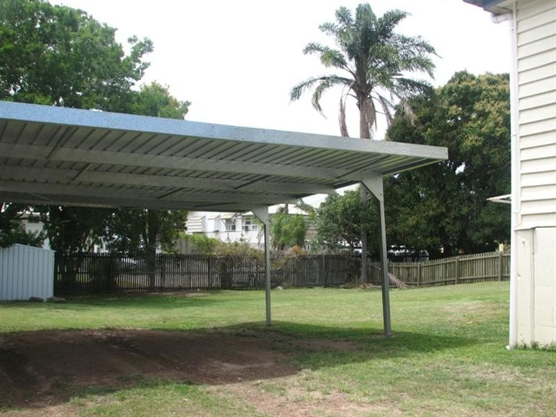 10 Rossolini Street, Bundaberg South QLD 4670