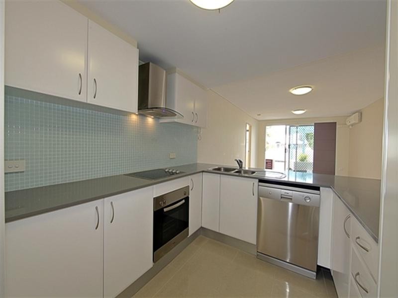 unit 5/6 Whalley Street, Bargara QLD 4670