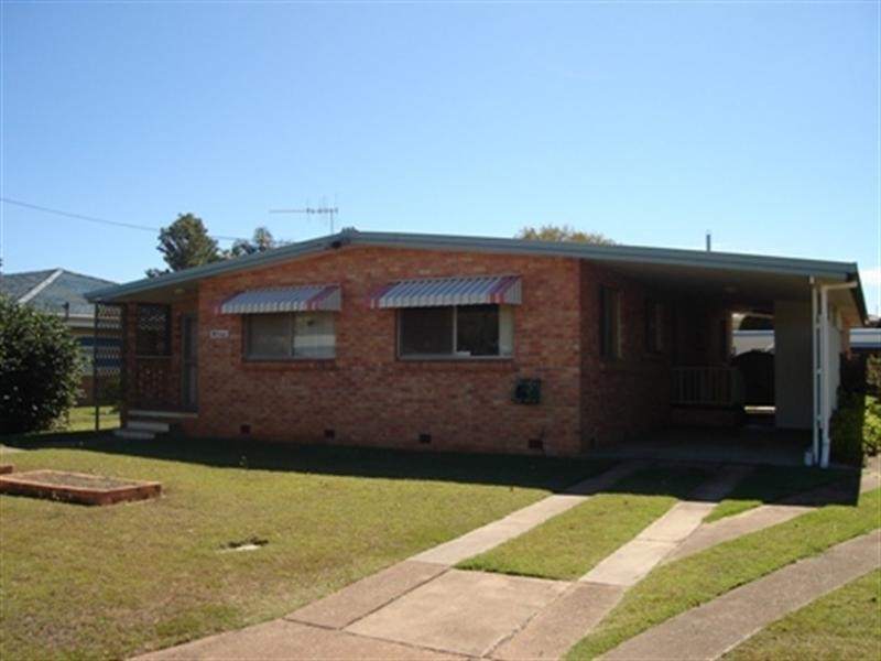 36 Montgomery Street, Svensson Heights QLD 4670