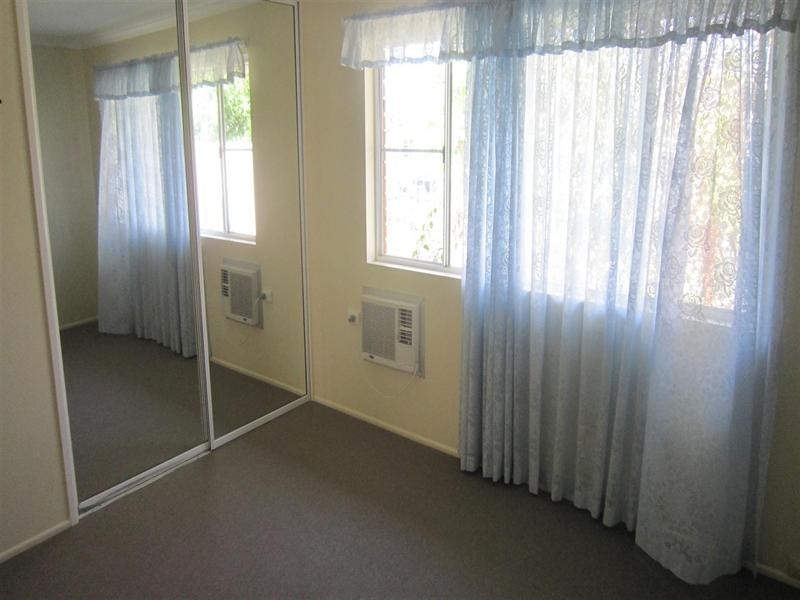 4/15 Thabeban Street, Avenell Heights QLD 4670