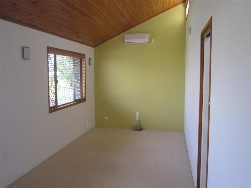 6 Shailer Court, Thabeban QLD 4670