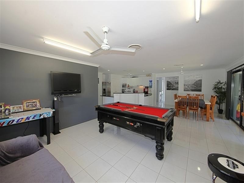39 Regency Road, Moore Park Beach QLD 4670