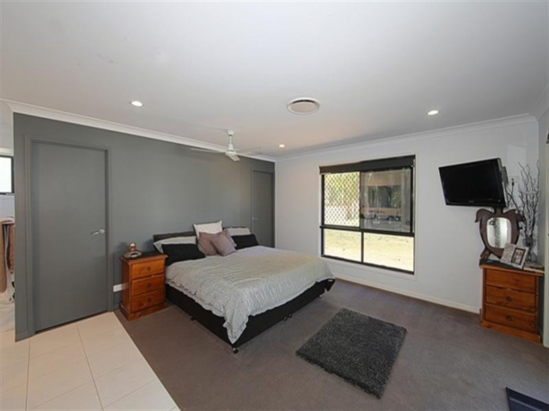 39 Regency Road, Moore Park Beach QLD 4670