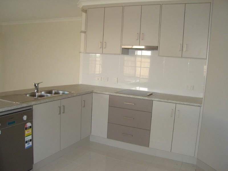 11 Wearing Road, Bargara QLD 4670